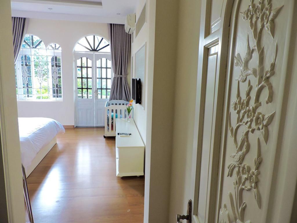 Hotel Chez Lotus Thành Pho Ho Chí Minh Esterno foto